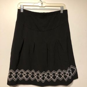 Motherhood black embroidered maternity skirt small